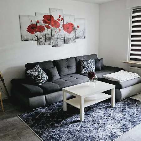 Weinstadt Ferienwohnung * ヴァインシュタット
